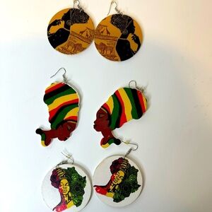 Set of 3 wooden earrings